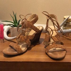 Jessica Simpson Wedges